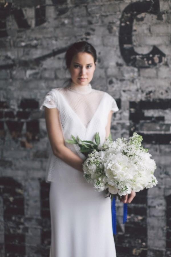 white-black-and-blue-chic-wedding