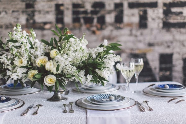 white-black-and-blue-chic-wedding