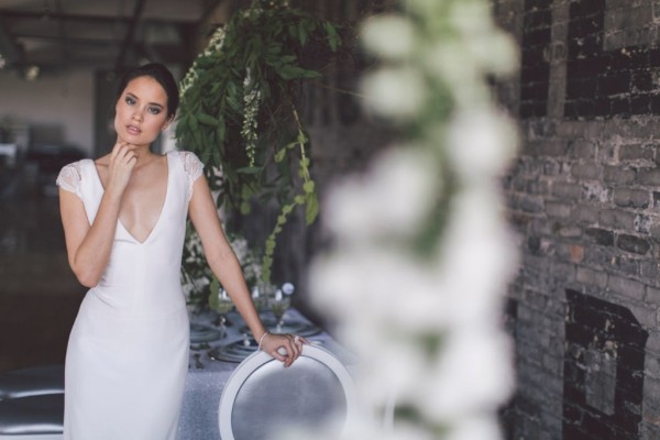 white-black-and-blue-chic-wedding