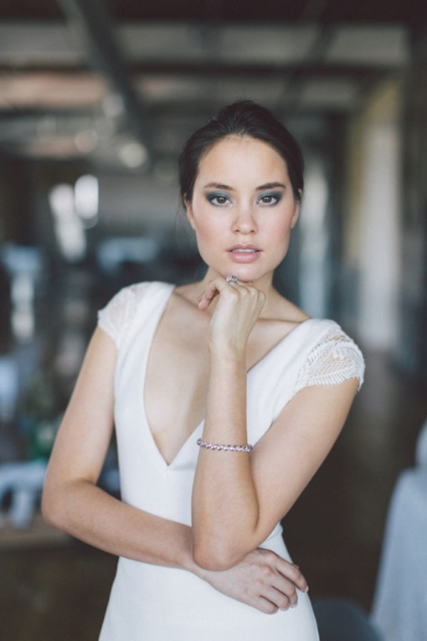 white-black-and-blue-chic-wedding