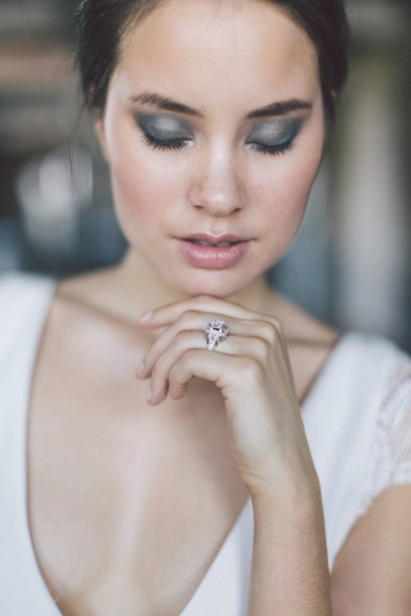white-black-and-blue-chic-wedding