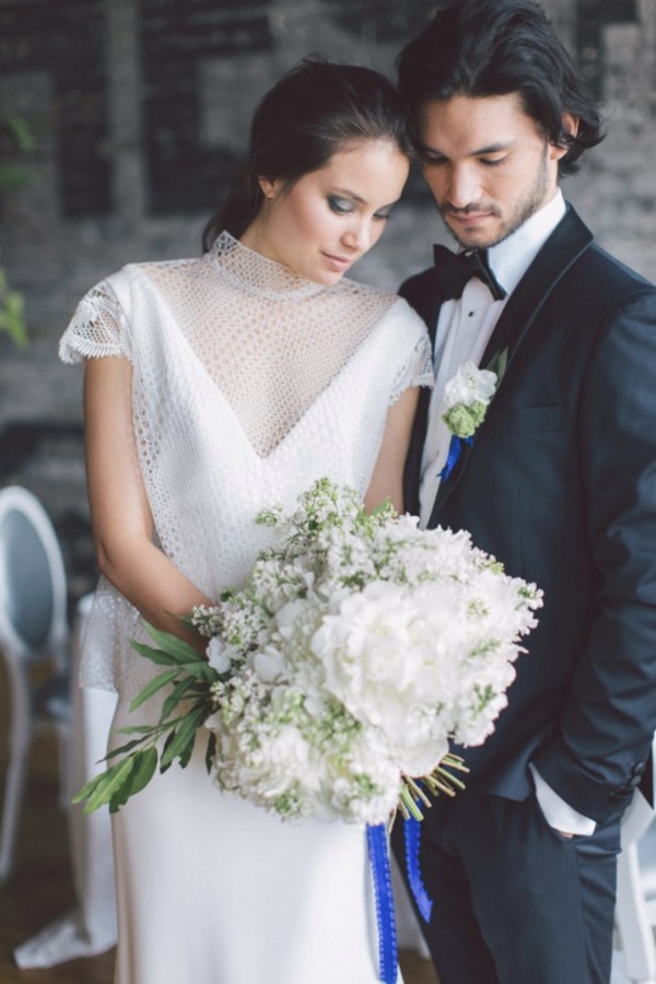 white-black-and-blue-chic-wedding