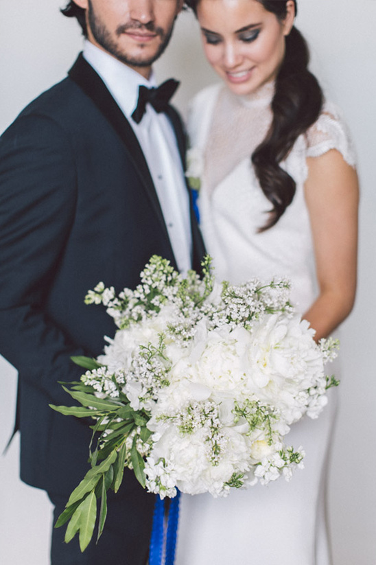 White, Black, And Blue Chic Wedding Ideas