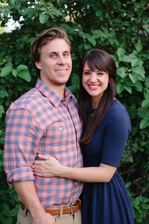 blue-and-white-backyard-wedding