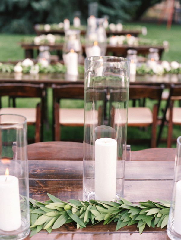 blue-and-white-backyard-wedding