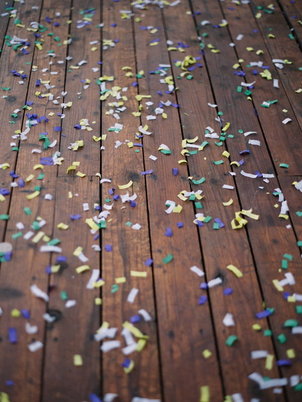 blue-and-white-backyard-wedding