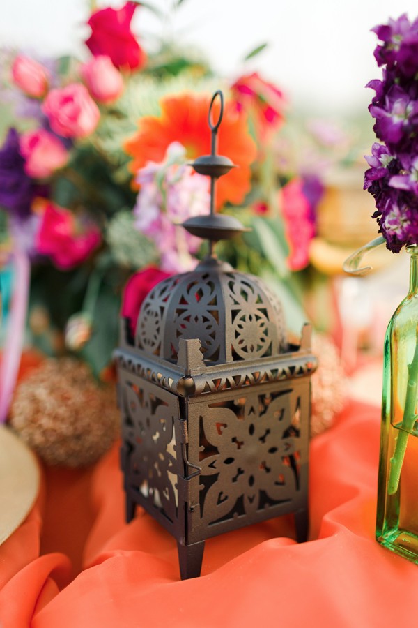 captivatingly-colorful-moroccan-shoot