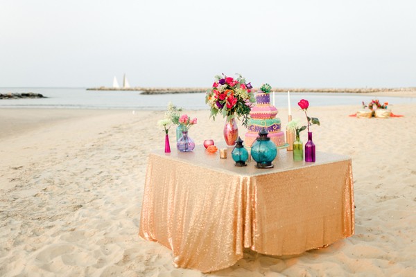 captivatingly-colorful-moroccan-shoot