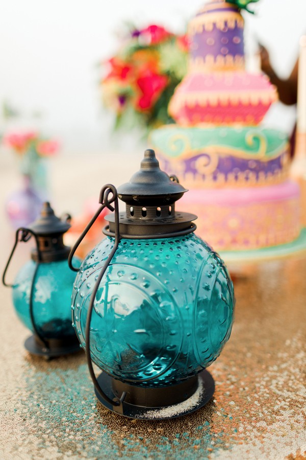 captivatingly-colorful-moroccan-shoot