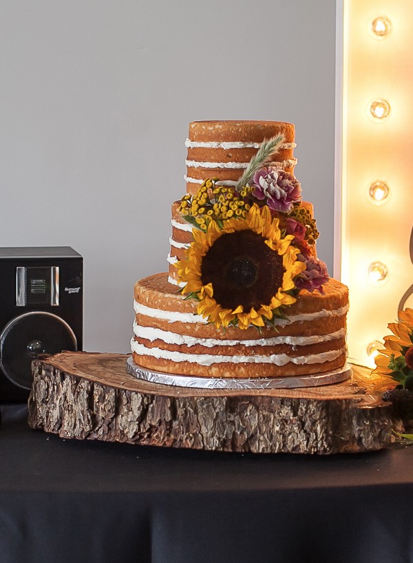 colorful-indie-wedding-ideas