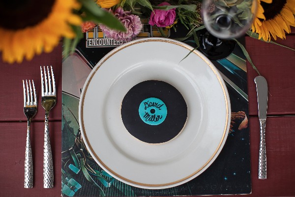 colorful-indie-wedding-ideas