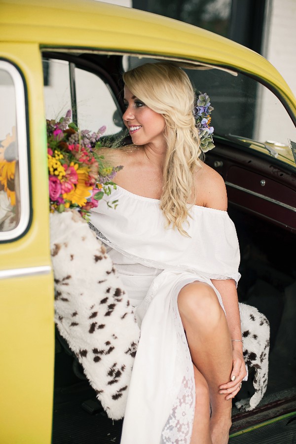colorful-indie-wedding-ideas