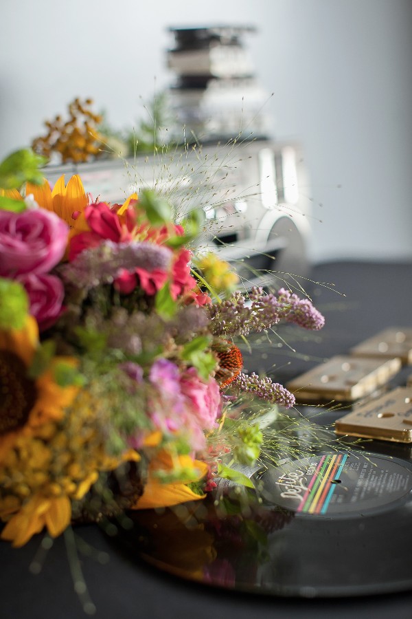 colorful-indie-wedding-ideas