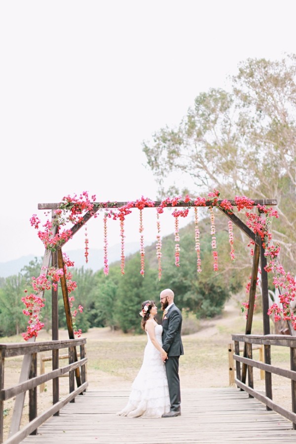 floral-filled-southwestern-wedding