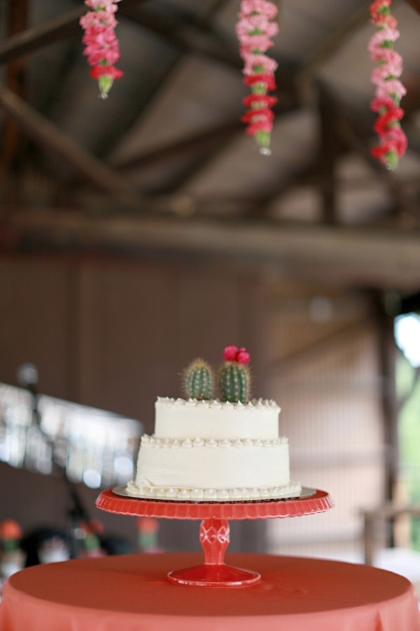 floral-filled-southwestern-wedding