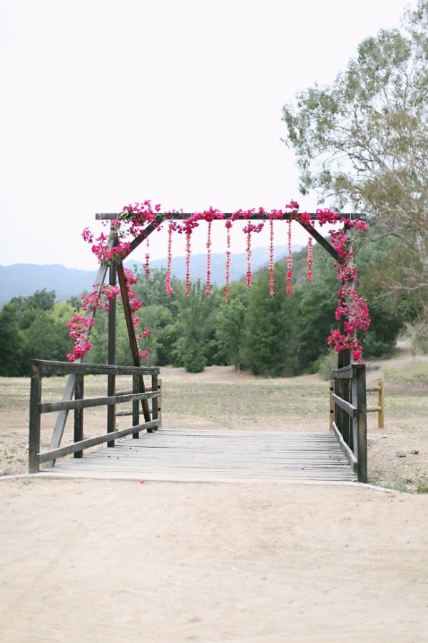floral-filled-southwestern-wedding