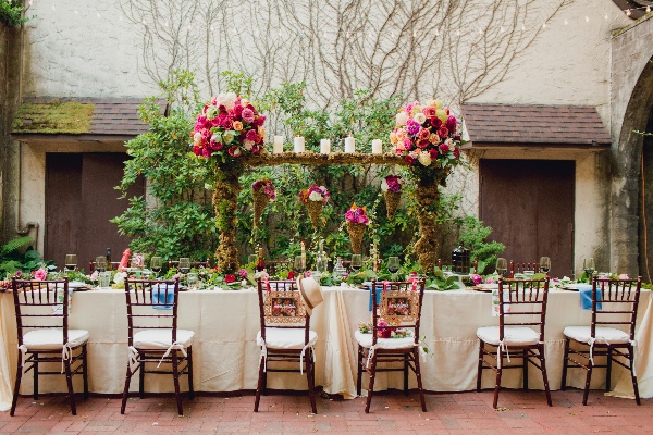 floral-packed-garden-wedding-ideas