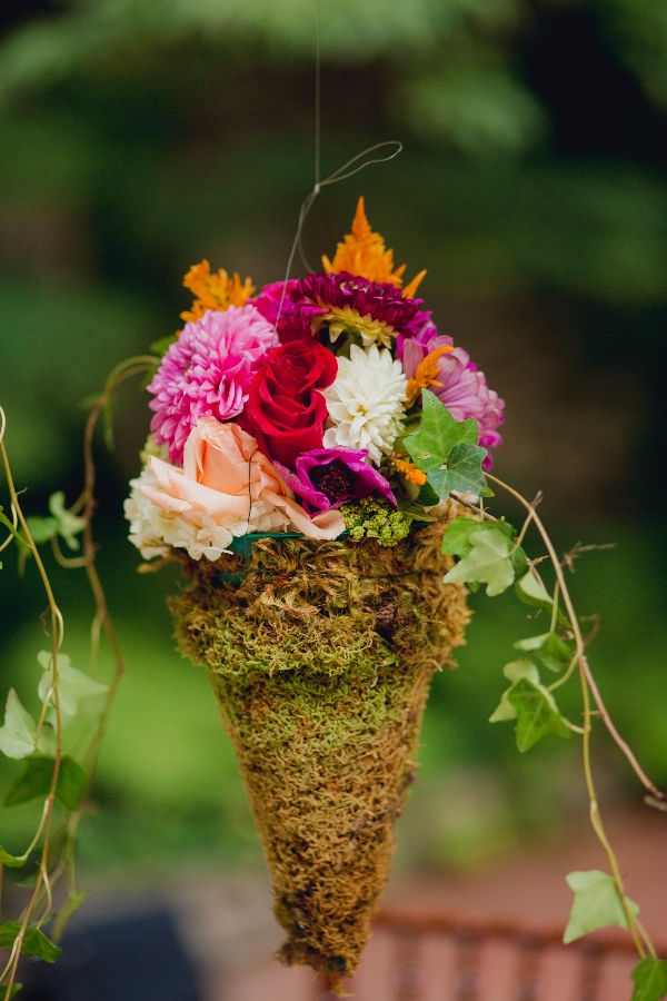 floral-packed-garden-wedding-ideas