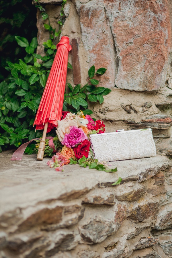 floral-packed-garden-wedding-ideas