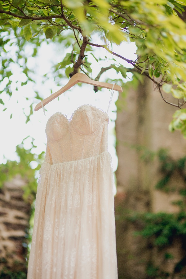 floral-packed-garden-wedding-ideas