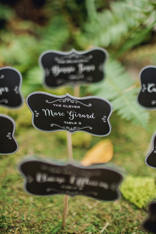 floral-packed-garden-wedding-ideas