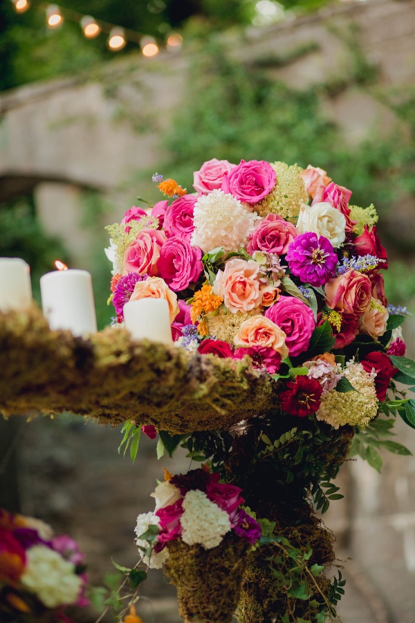 floral-packed-garden-wedding-ideas