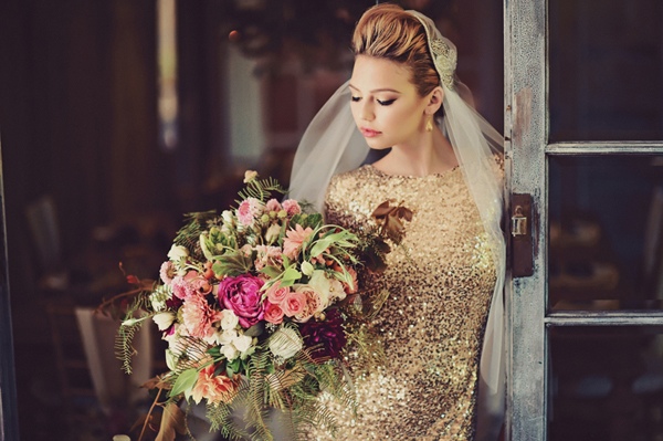 gold-glam-wedding-inspiration