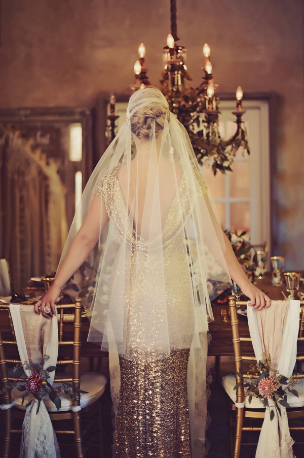 gold-glam-wedding-inspiration