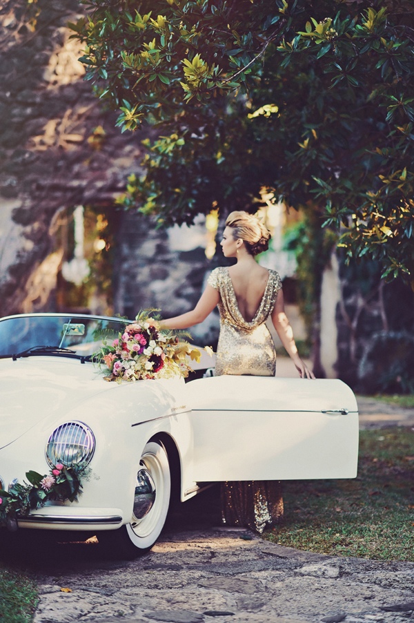 gold-glam-wedding-inspiration
