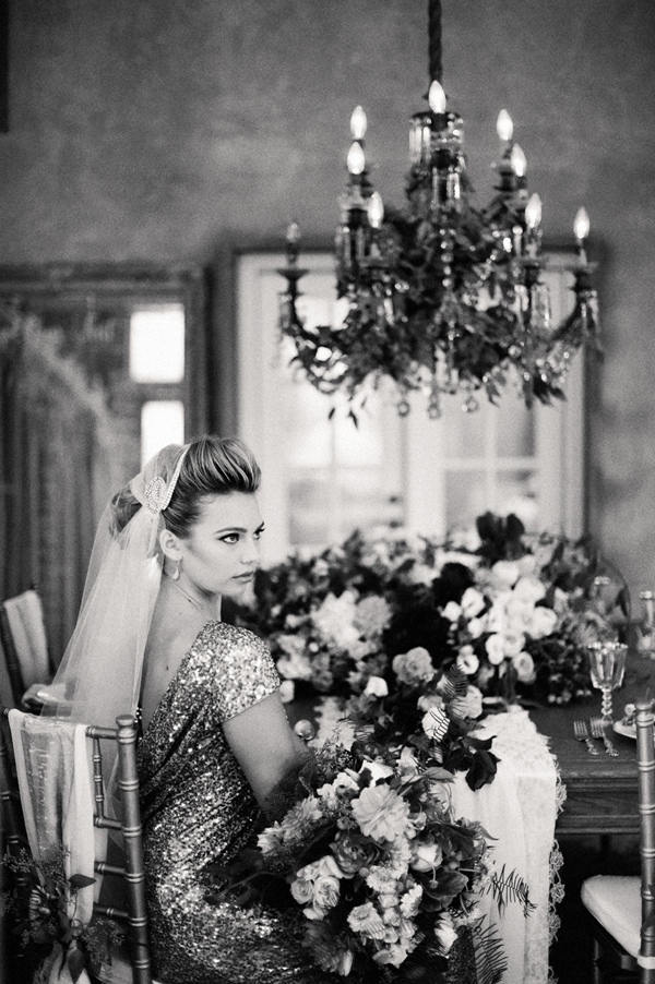 gold-glam-wedding-inspiration