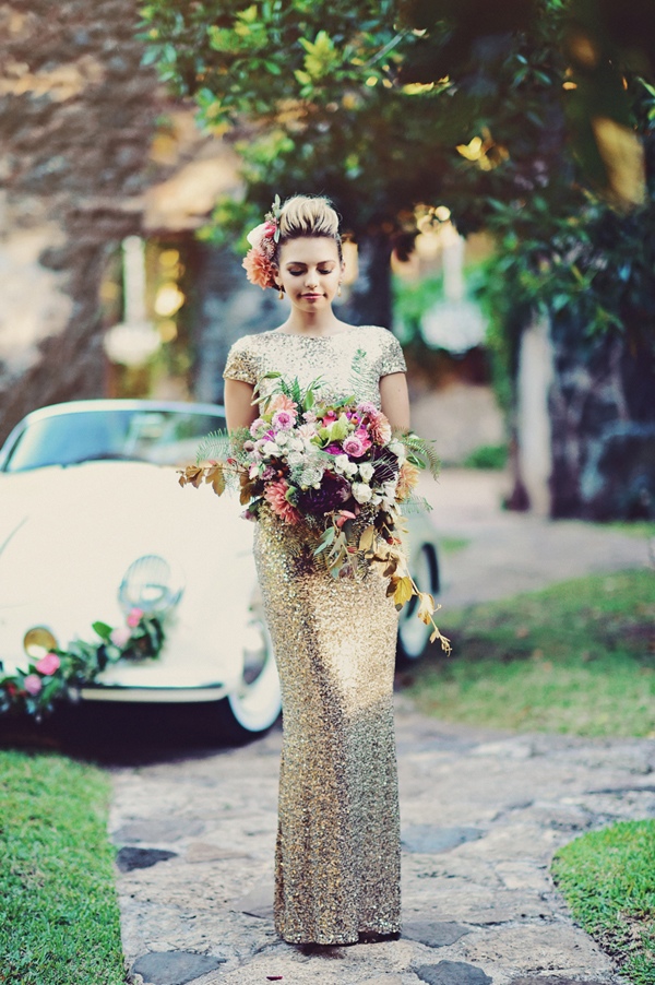 gold-glam-wedding-inspiration