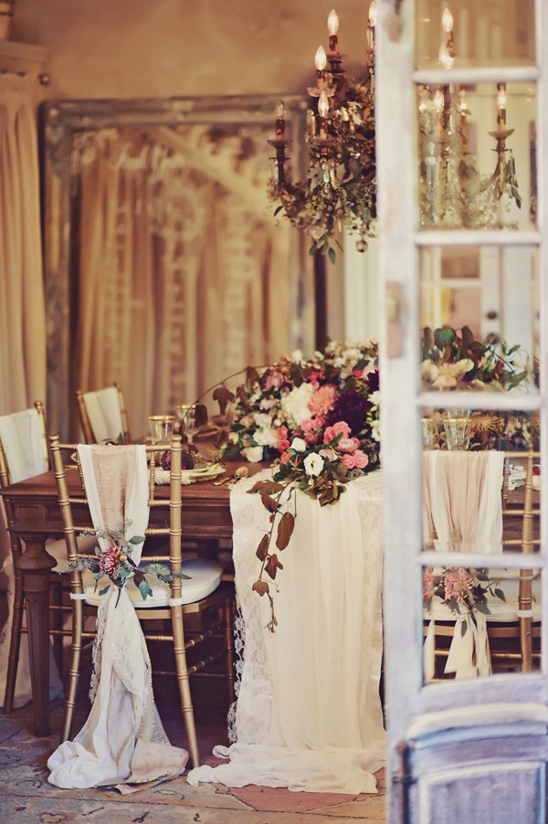 gold-glam-wedding-inspiration