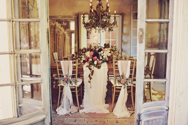 gold-glam-wedding-inspiration