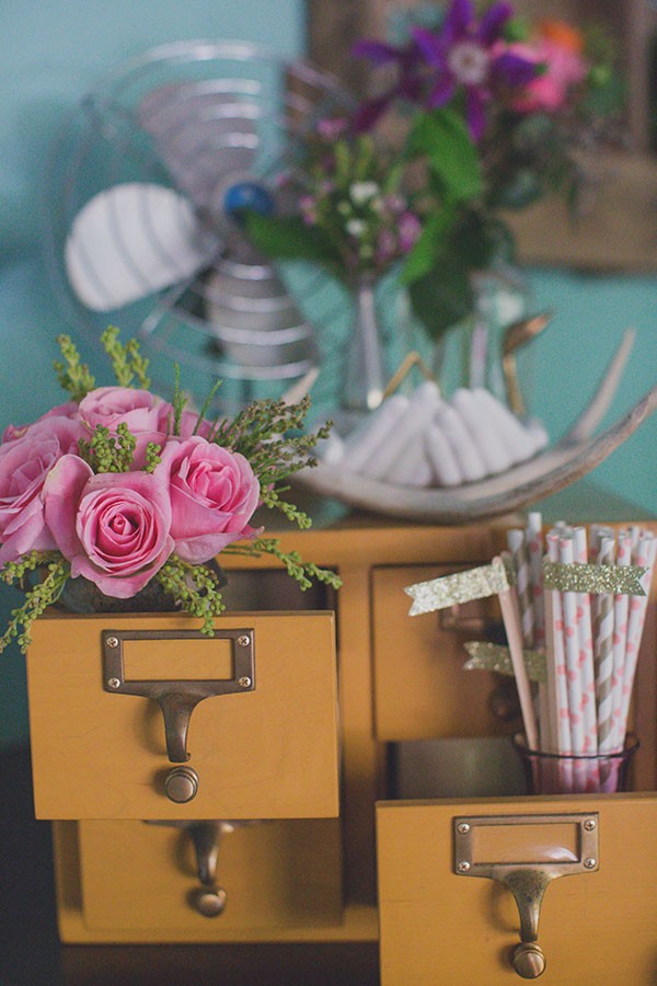 how-to-create-a-woodsy-indoor-wedding