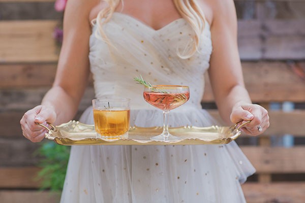 how-to-create-a-woodsy-indoor-wedding