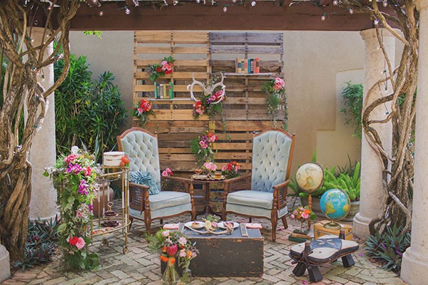 how-to-create-a-woodsy-indoor-wedding