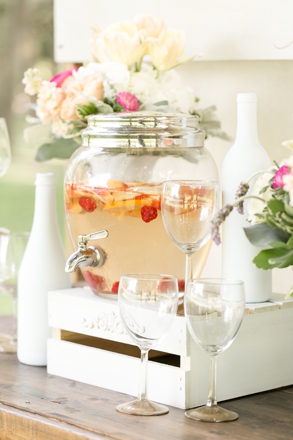 how-to-make-a-sangria-bar-garden