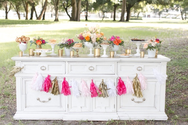 how-to-make-a-sangria-bar-garden