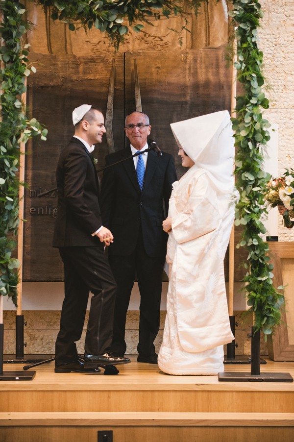 modern-wedding-with-japanese-traditions