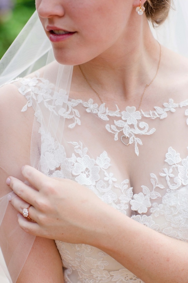 monogrammed-garden-wedding