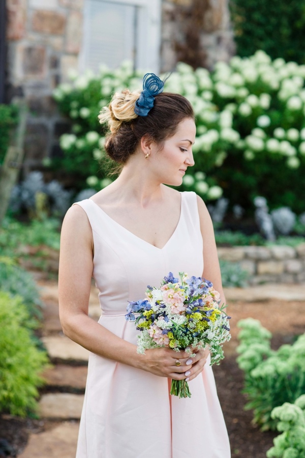 monogrammed-garden-wedding
