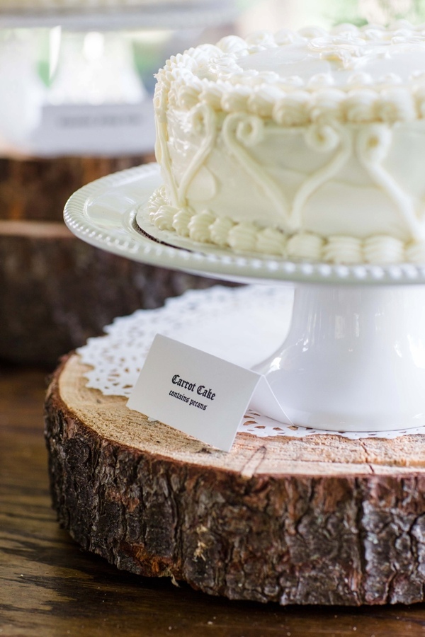 monogrammed-garden-wedding