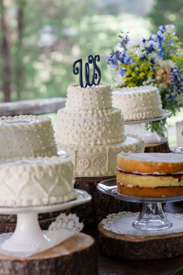monogrammed-garden-wedding