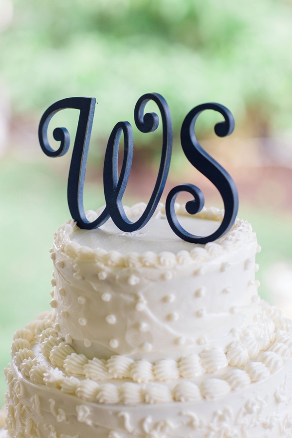 monogrammed-garden-wedding
