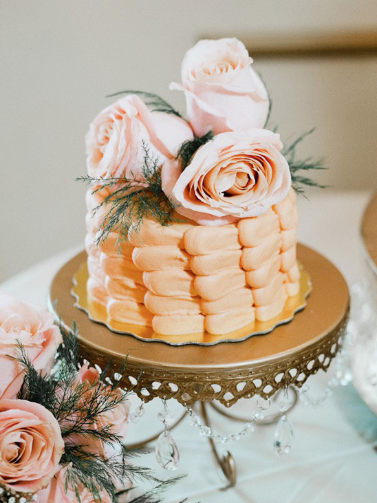 rose topped mini cake