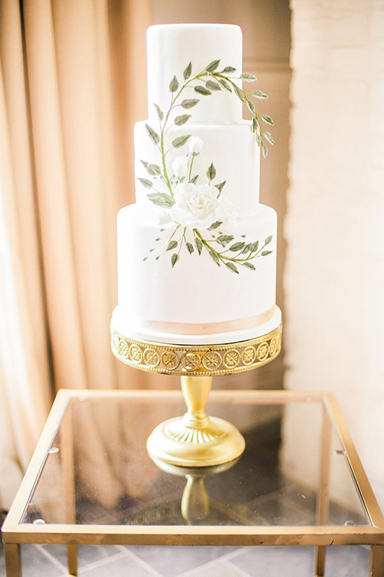 ivy accented wedding cake by Sweet Fix