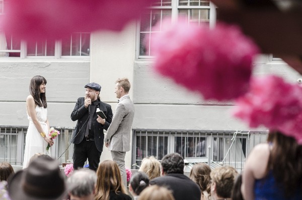 spunky-rooftop-wedding