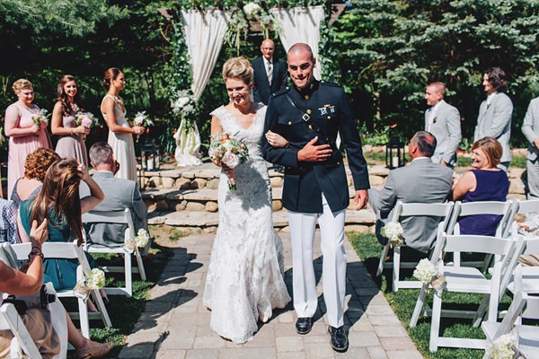 stunning-michigan-summer-wedding