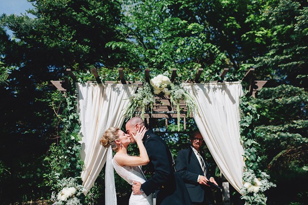 stunning-michigan-summer-wedding