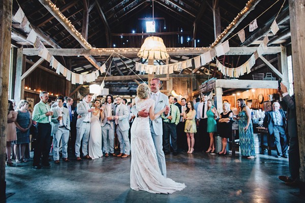 stunning-michigan-summer-wedding